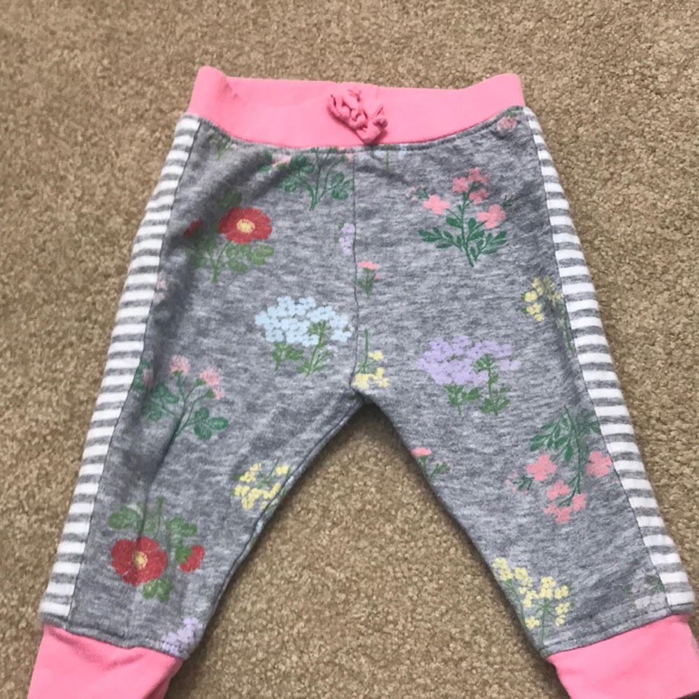 Hanna sweats